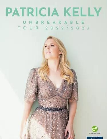 patricia-kelly-unbreakable-tour-hochkant
